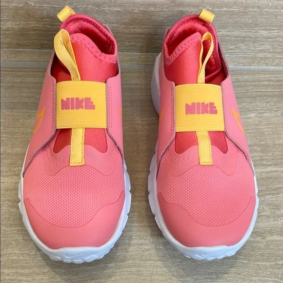 NIKE NIB Girls Size 4.5 Flex Runner 2 Coral Citron Sneakers Athletic Shoes - Picture 5 of 12